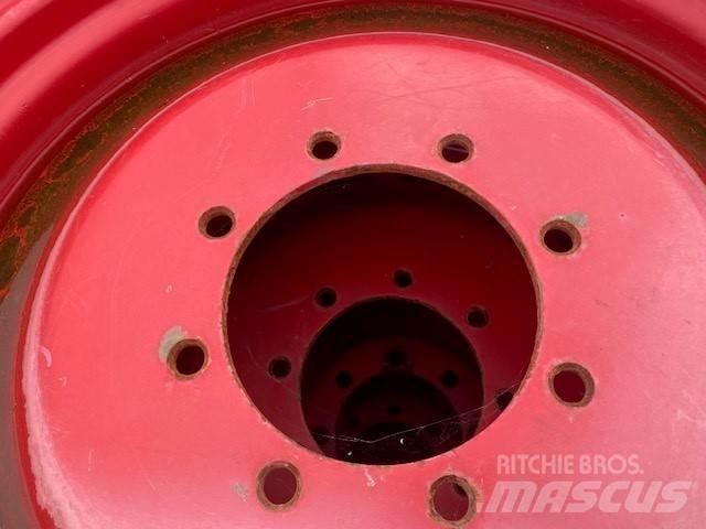 Kleber 280/85 R28 타이어, 휠 및 림