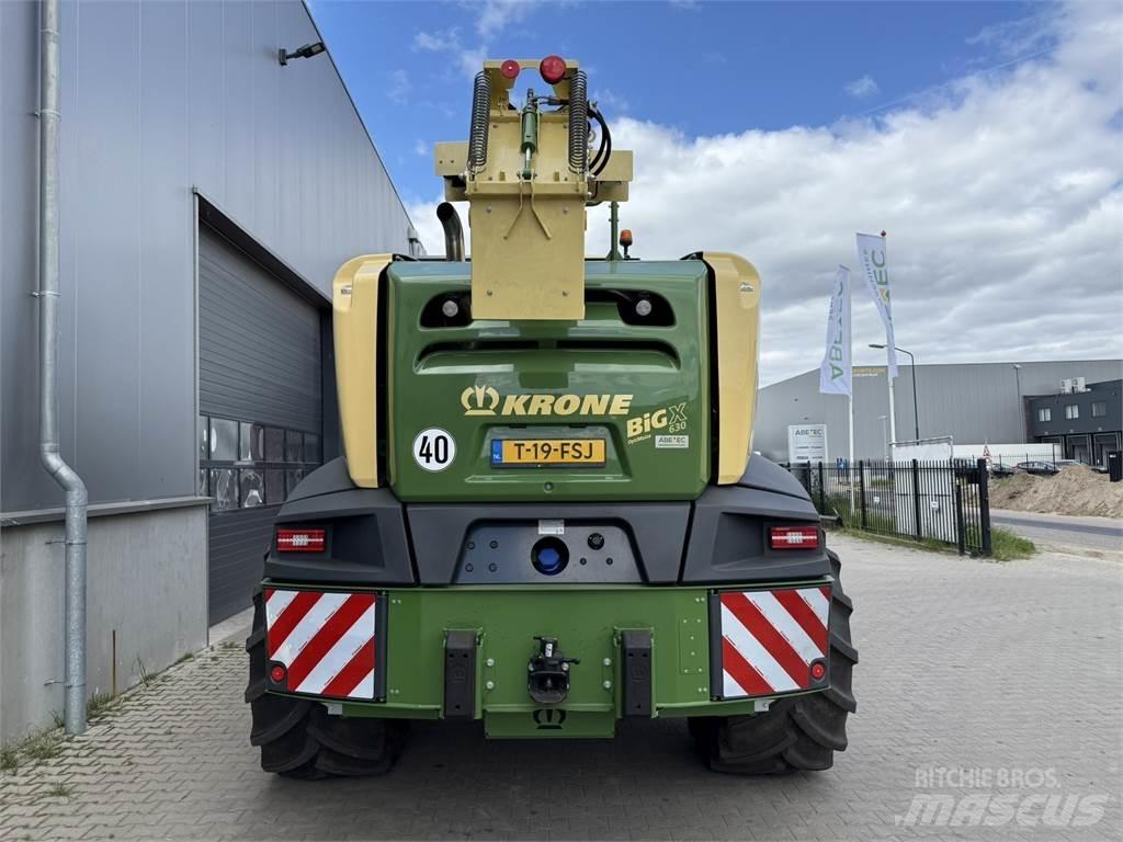 Krone BigX 630 베일 분쇄기, 절단기 및 언롤러