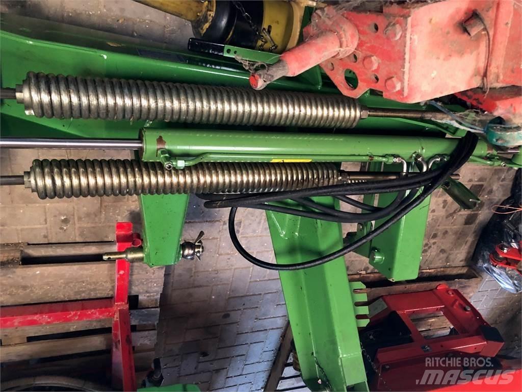 Krone EC 320 CV Q 제초기