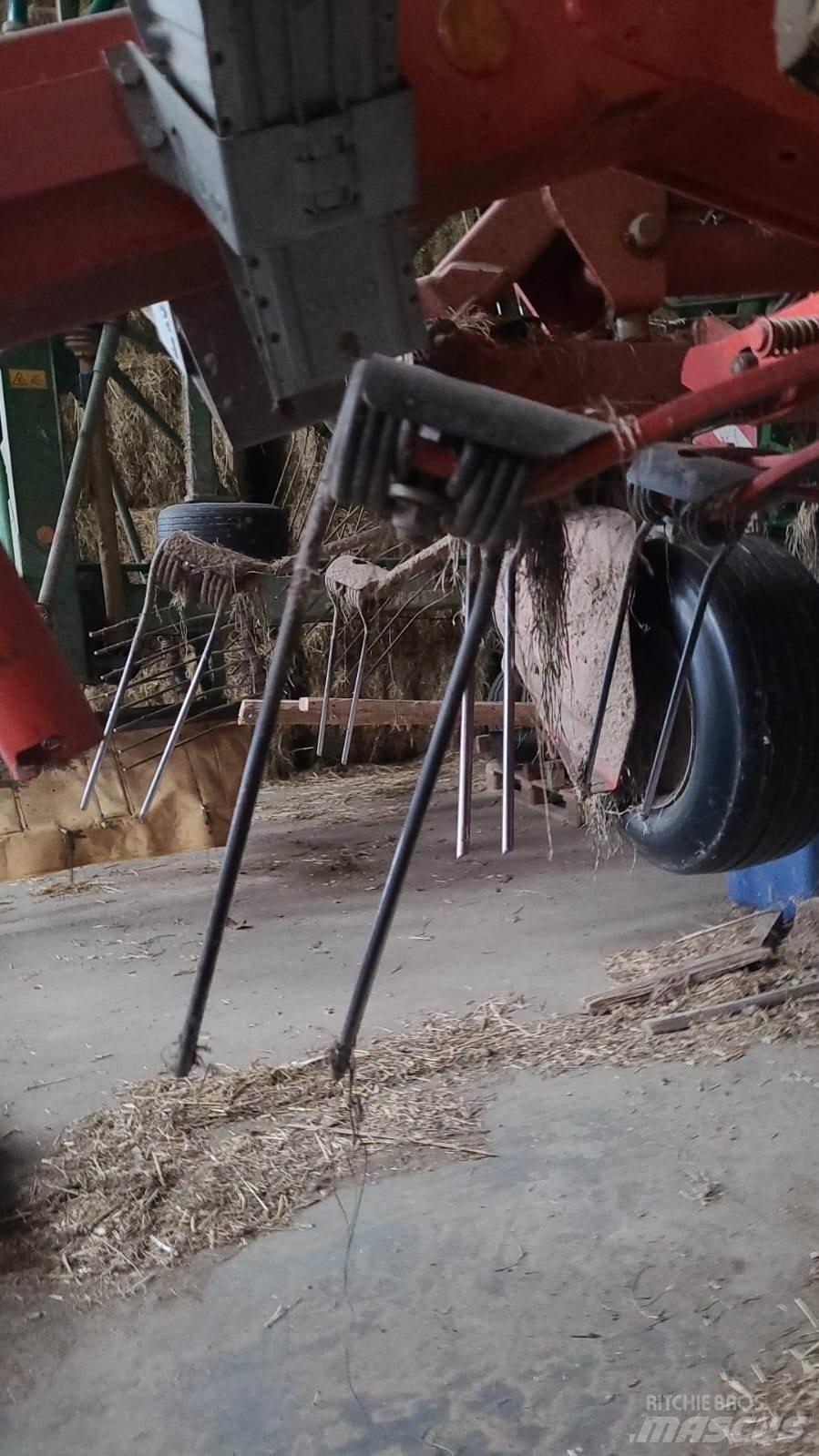 Kuhn GF 13002 갈퀴 및 테더