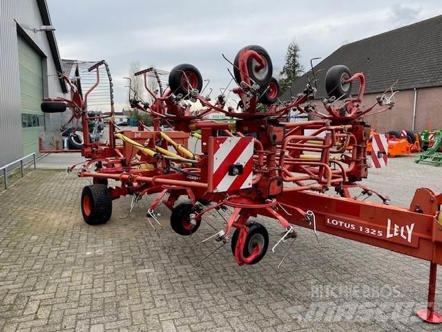 Lely Lotus 1325 갈퀴 및 테더
