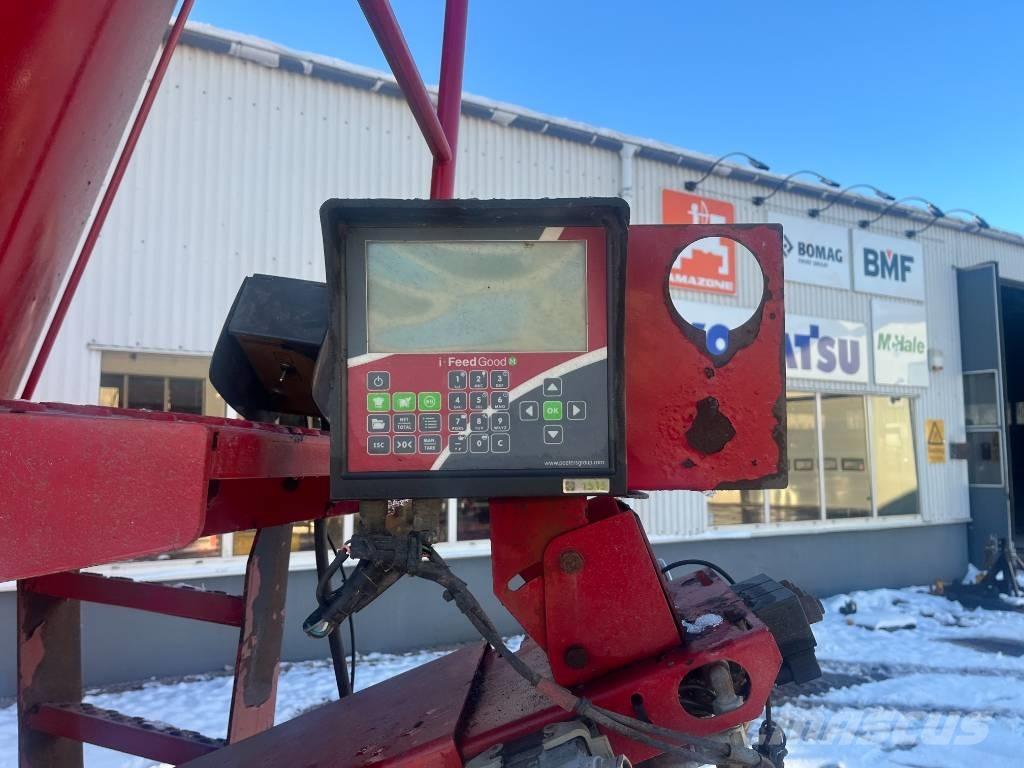 Peecon VMF 150 믹서 피더