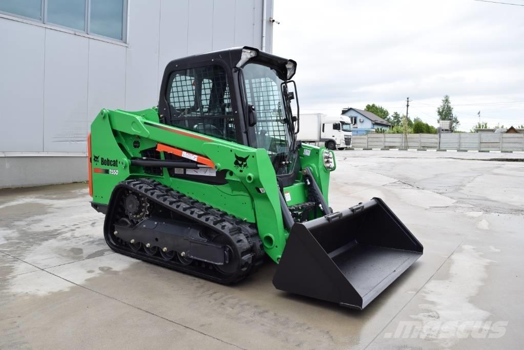 Bobcat T 550  스키드로더