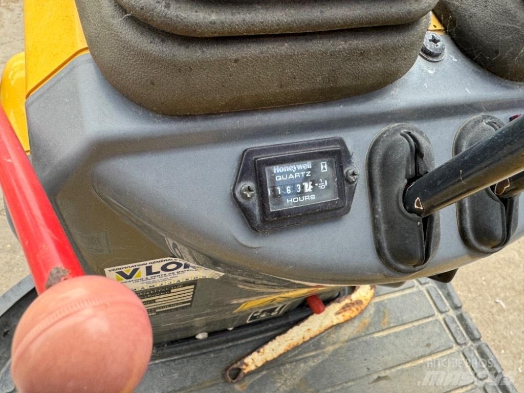 Yanmar SV08 (AH918) 소형 굴삭기 7톤 미만