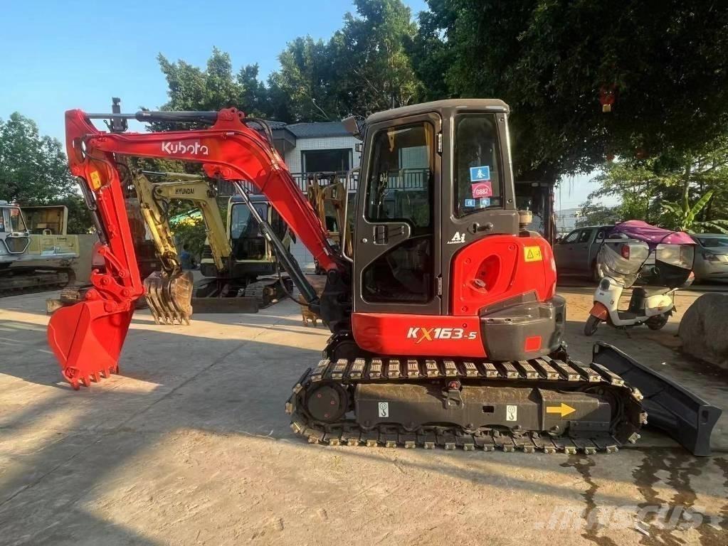 Kubota KX 163-5 소형 굴삭기 7톤 미만