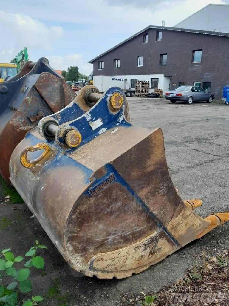 Komatsu HB365 대형 굴삭기 29톤 이상