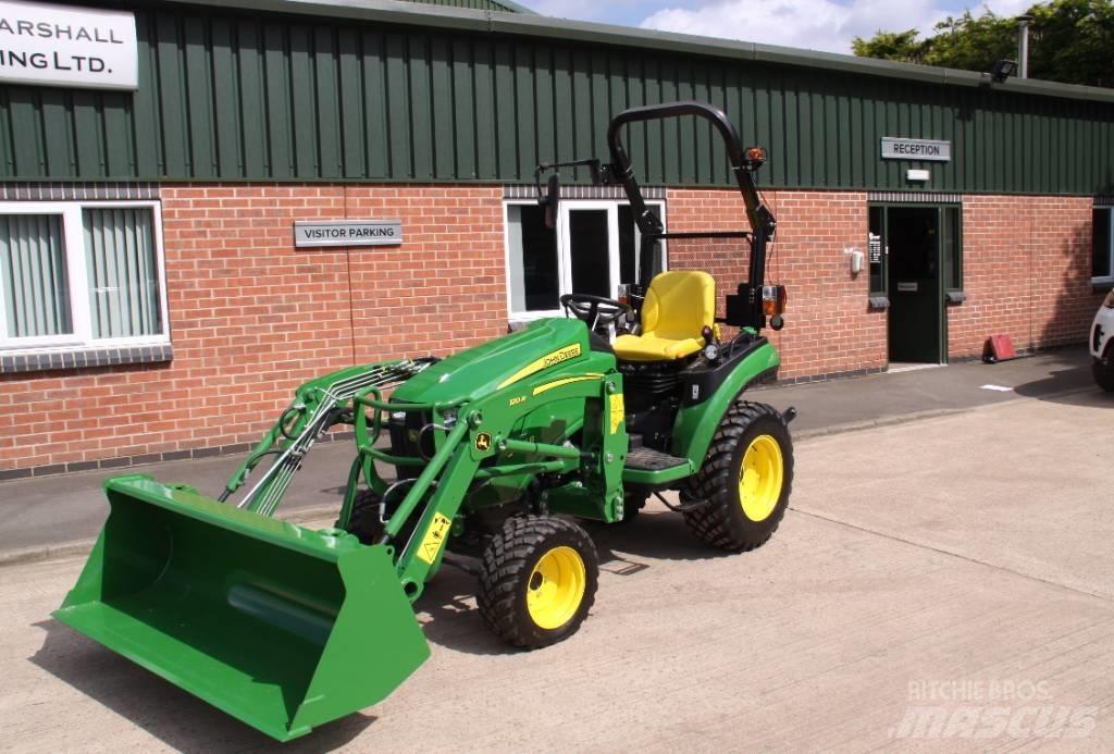 John Deere 2026R 트랙터