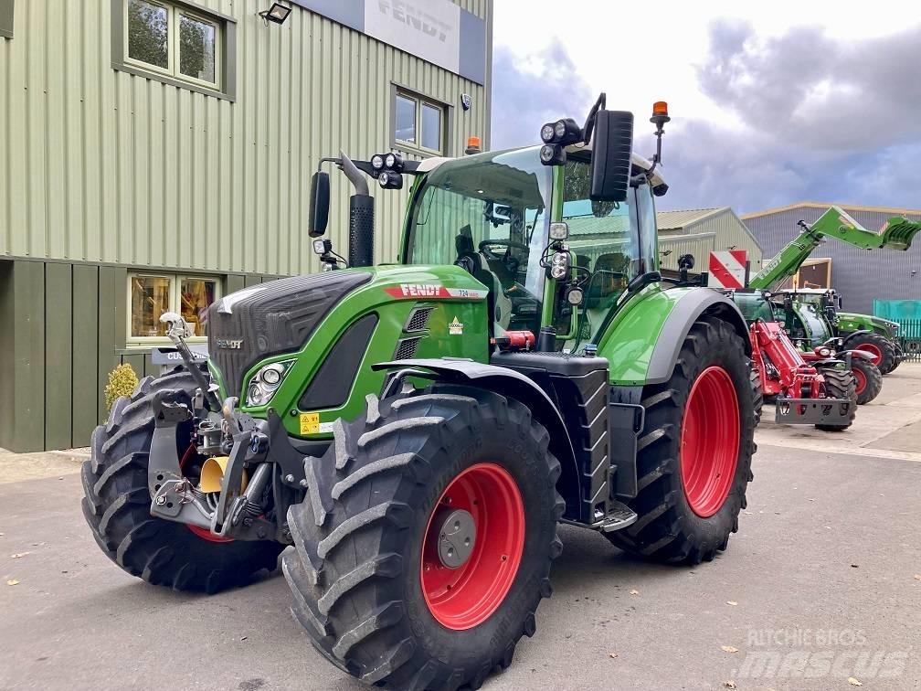 Fendt 724 Profi Plus 트랙터