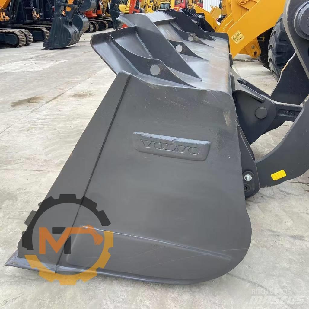 Volvo L 105  휠로우더