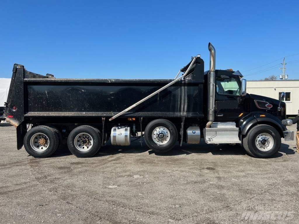 Peterbilt 579 덤프 트럭