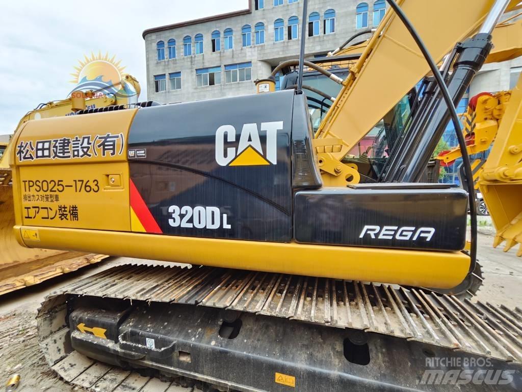 CAT 320 D L 대형 굴삭기 29톤 이상