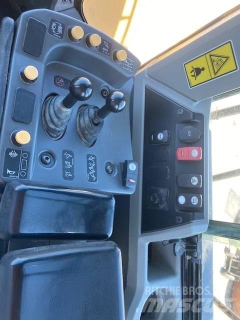 CAT 972 M  휠로우더