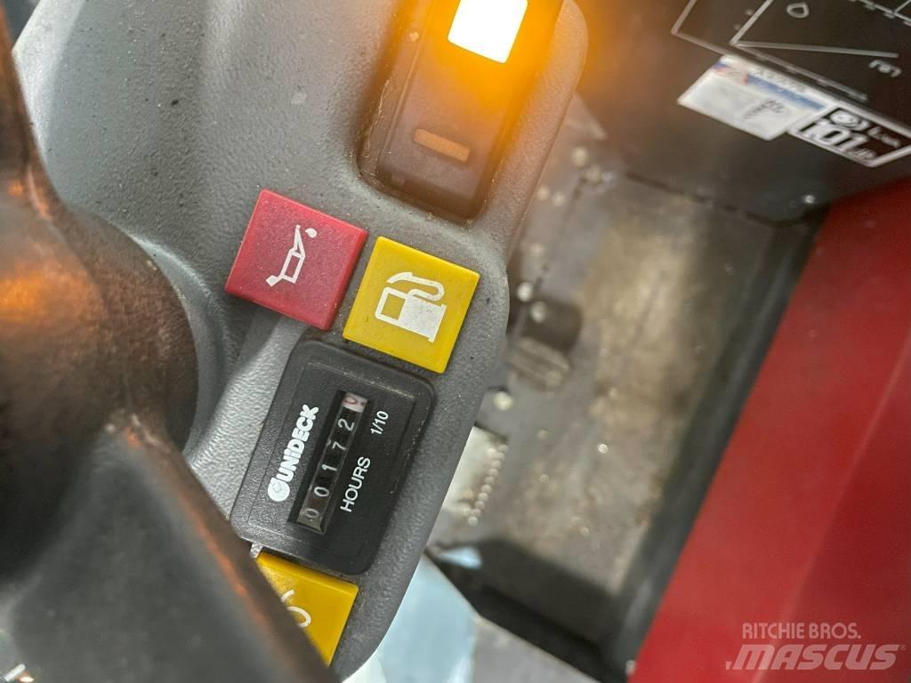 Norcar 755  휠 굴삭기