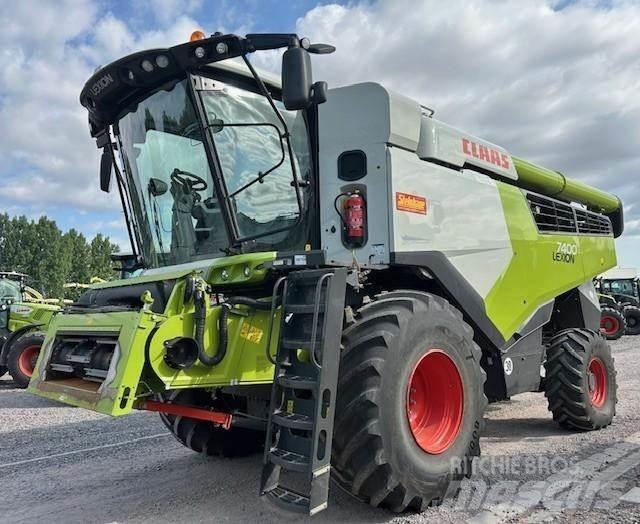 CLAAS LEXION 7400 콤바인 수확기