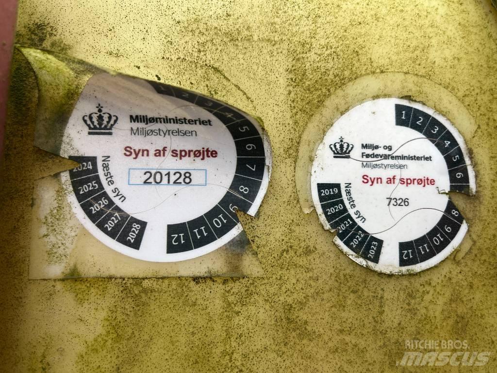 Hardi Mega 1200 탑재형 분무기