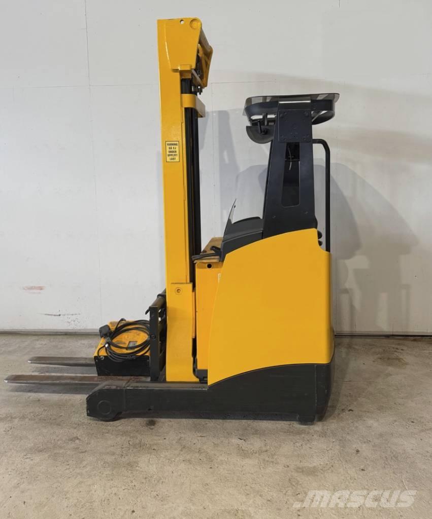 Jungheinrich ETV 112 리치 트럭