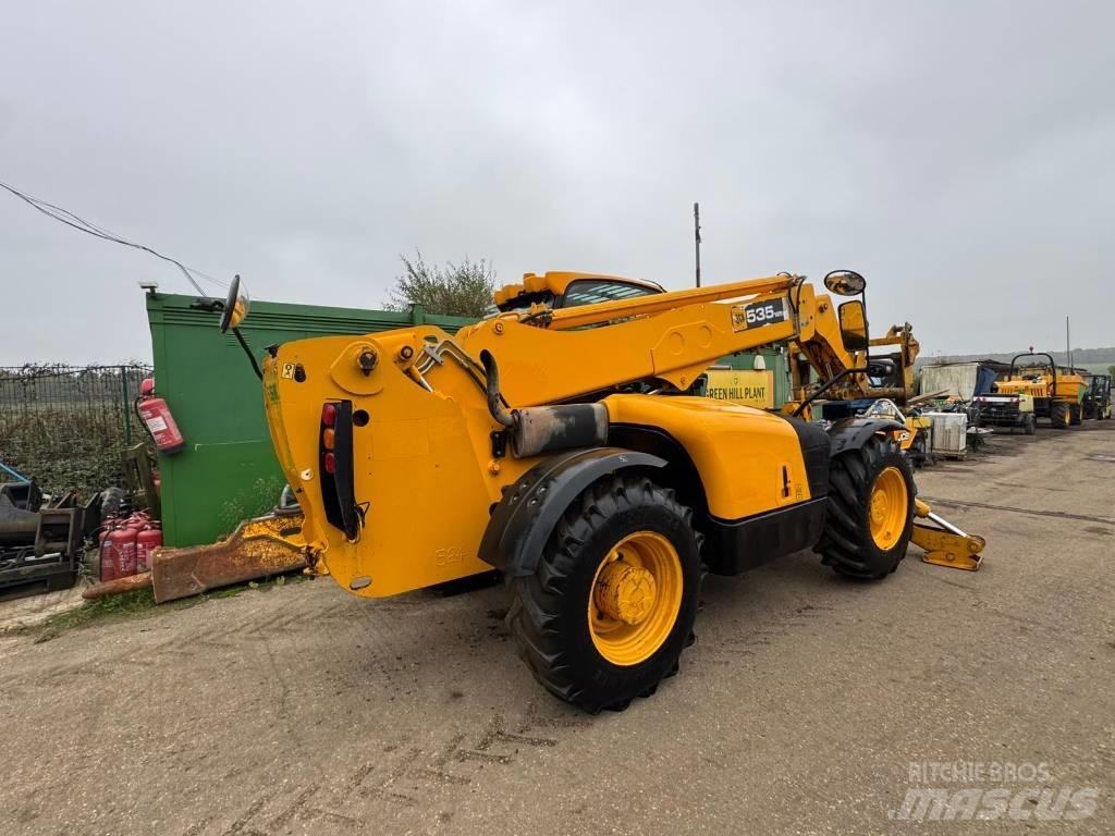 JCB 535-125 텔러 핸들러