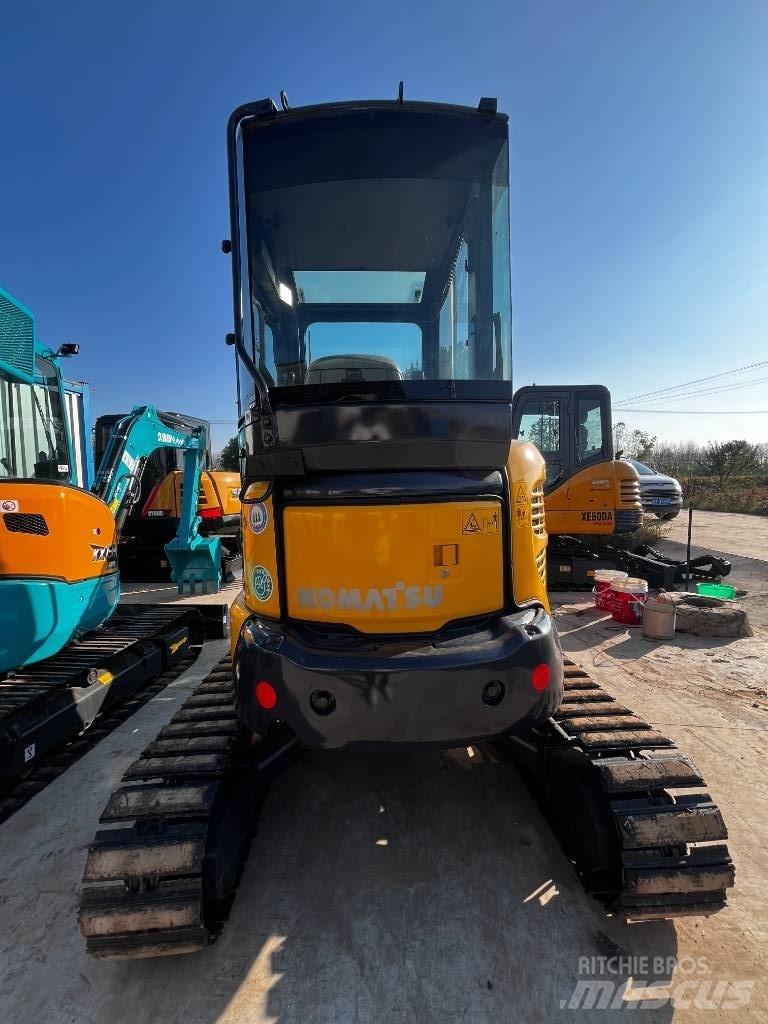 Komatsu PC 35 MR 소형 굴삭기 7톤 미만
