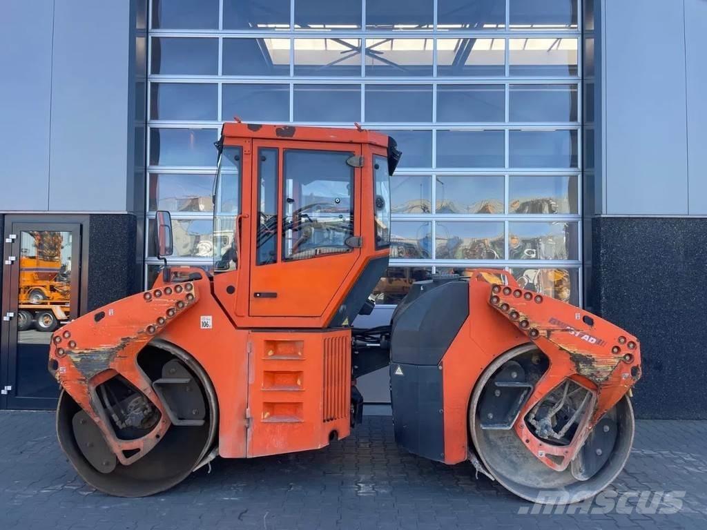 Bomag BW151AD-4 트윈 드럼 롤러