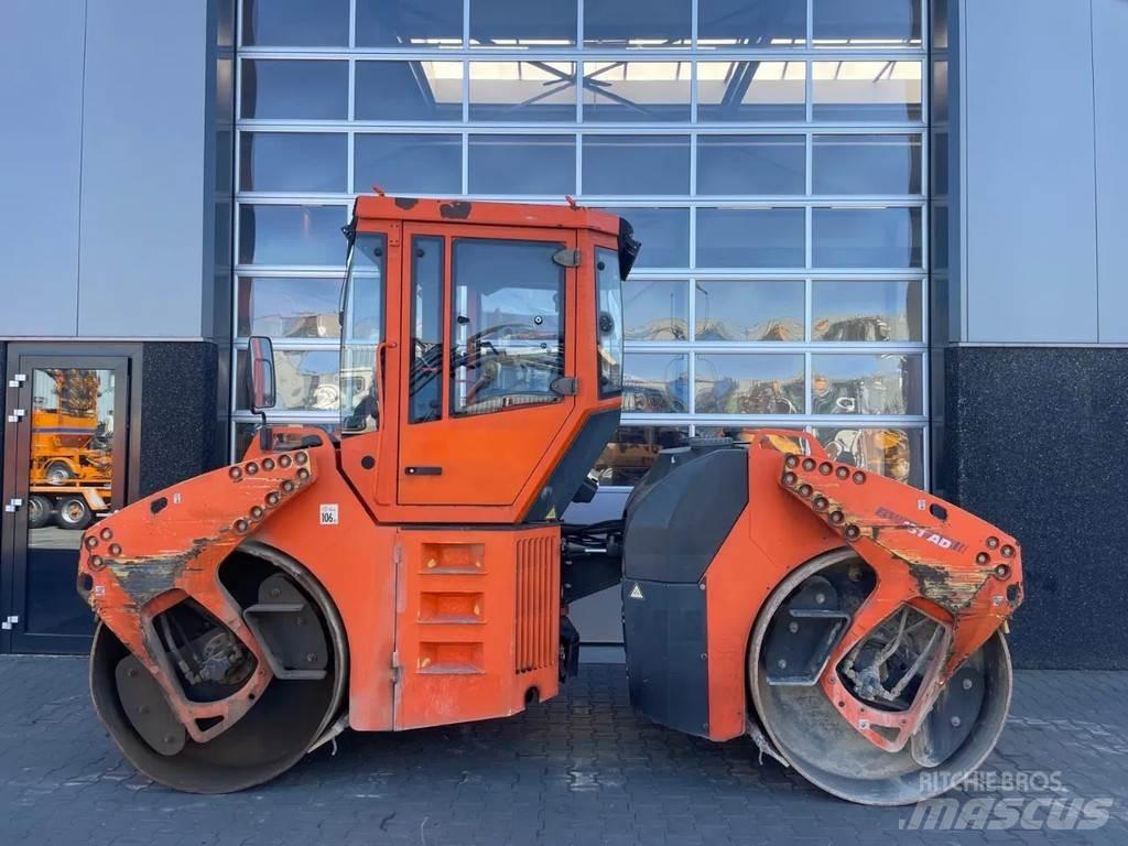 Bomag BW151AD-4 트윈 드럼 롤러