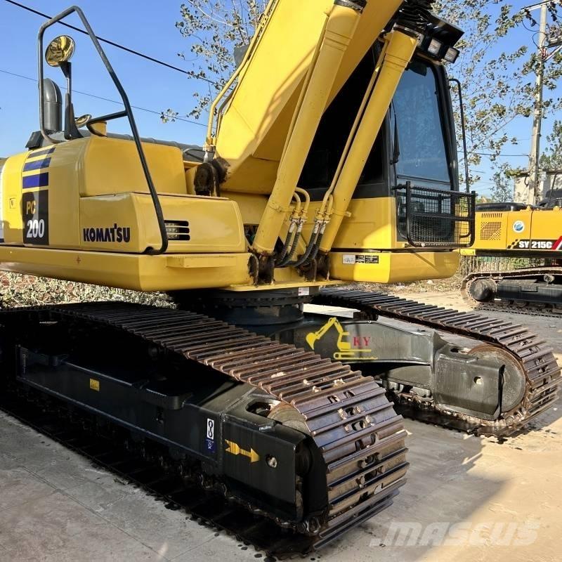 Komatsu PC 200-8 대형 굴삭기 29톤 이상