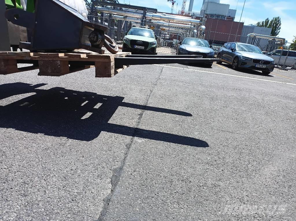 Merlo P 60.24 MCSS 텔러 핸들러