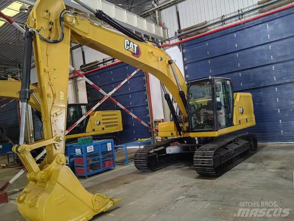 CAT 320 대형 굴삭기 29톤 이상