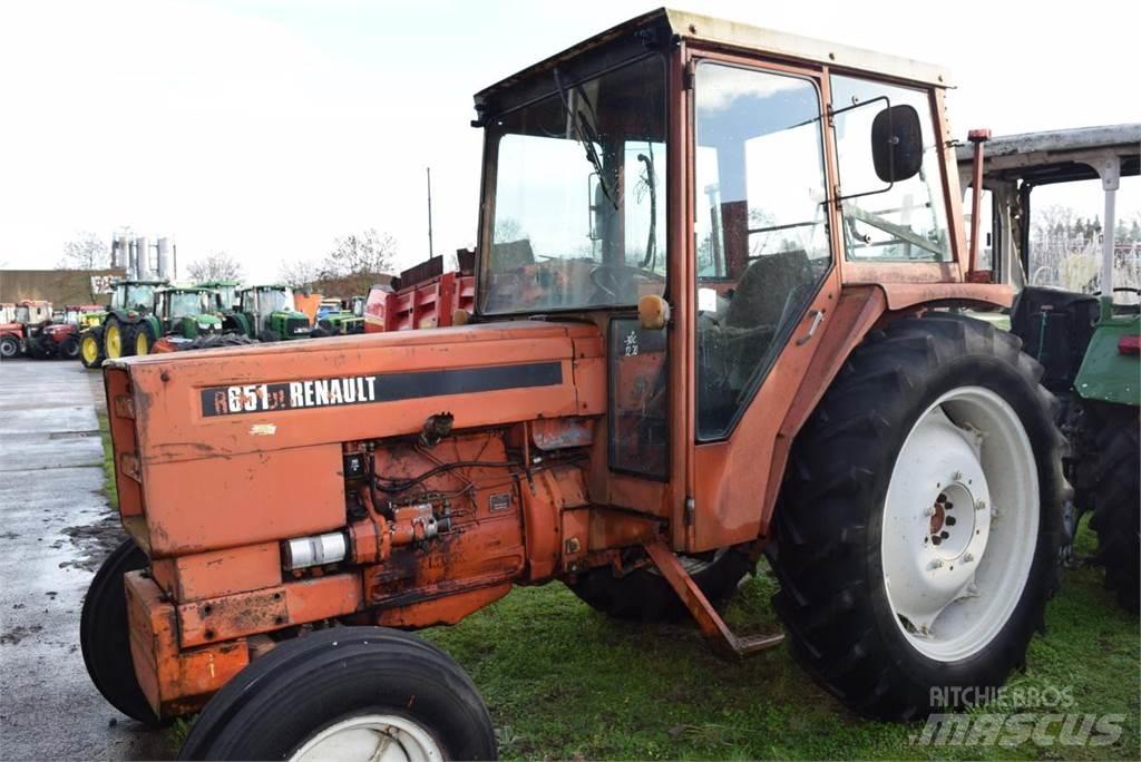 Renault 651 트랙터