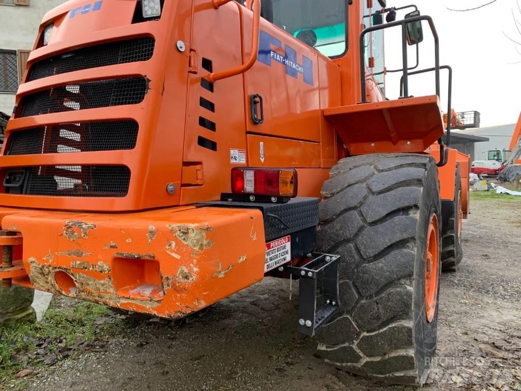 Fiat-Hitachi W230  휠로우더