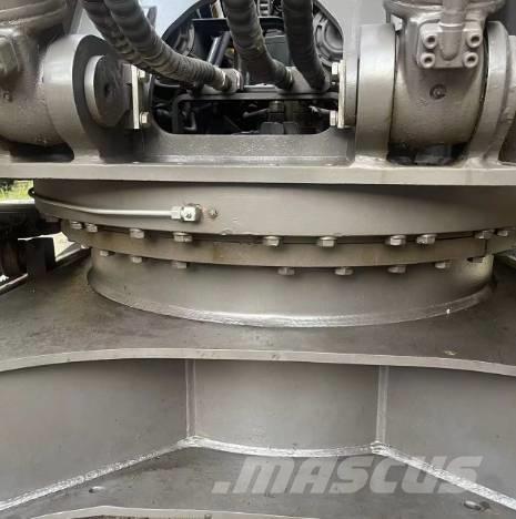 Volvo EC200D 대형 굴삭기 29톤 이상