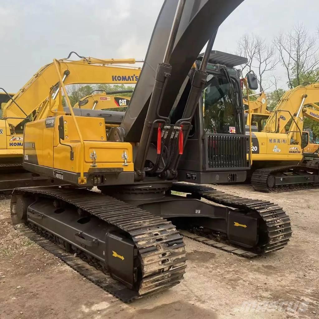 Volvo EC200D 대형 굴삭기 29톤 이상