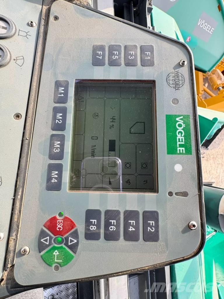 Vögele 1800-3 아스팔트 포장장비