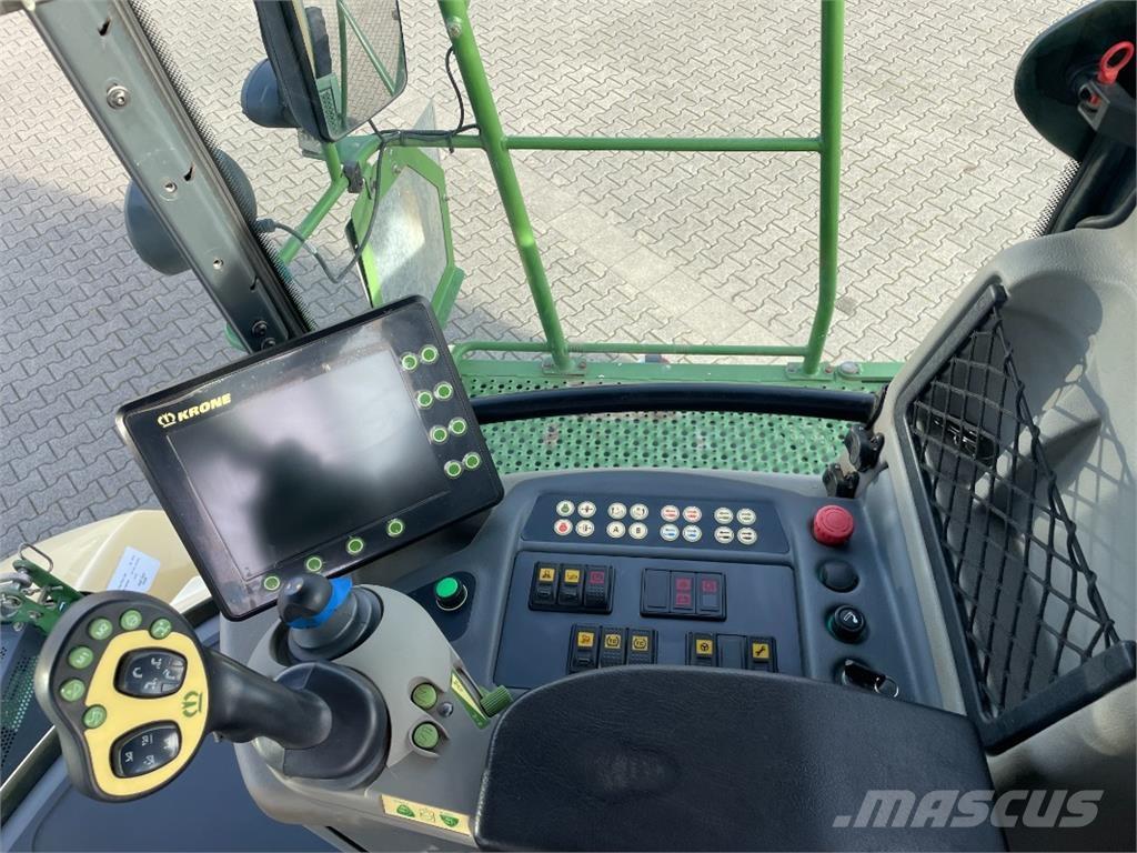 Krone BiG X 700 목초 수확기