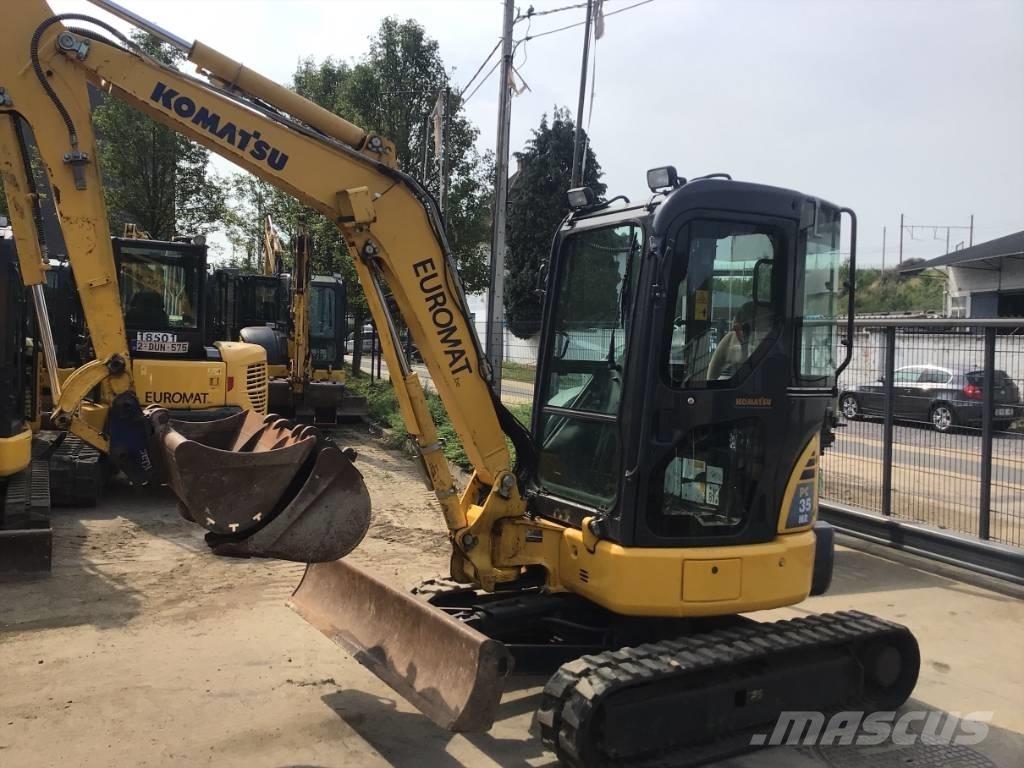 Bobcat S 70  스키드로더