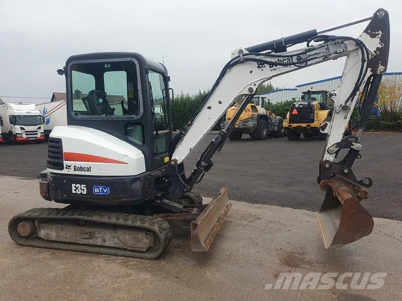 Bobcat E35 - 3500 KG 소형 굴삭기 7톤 미만
