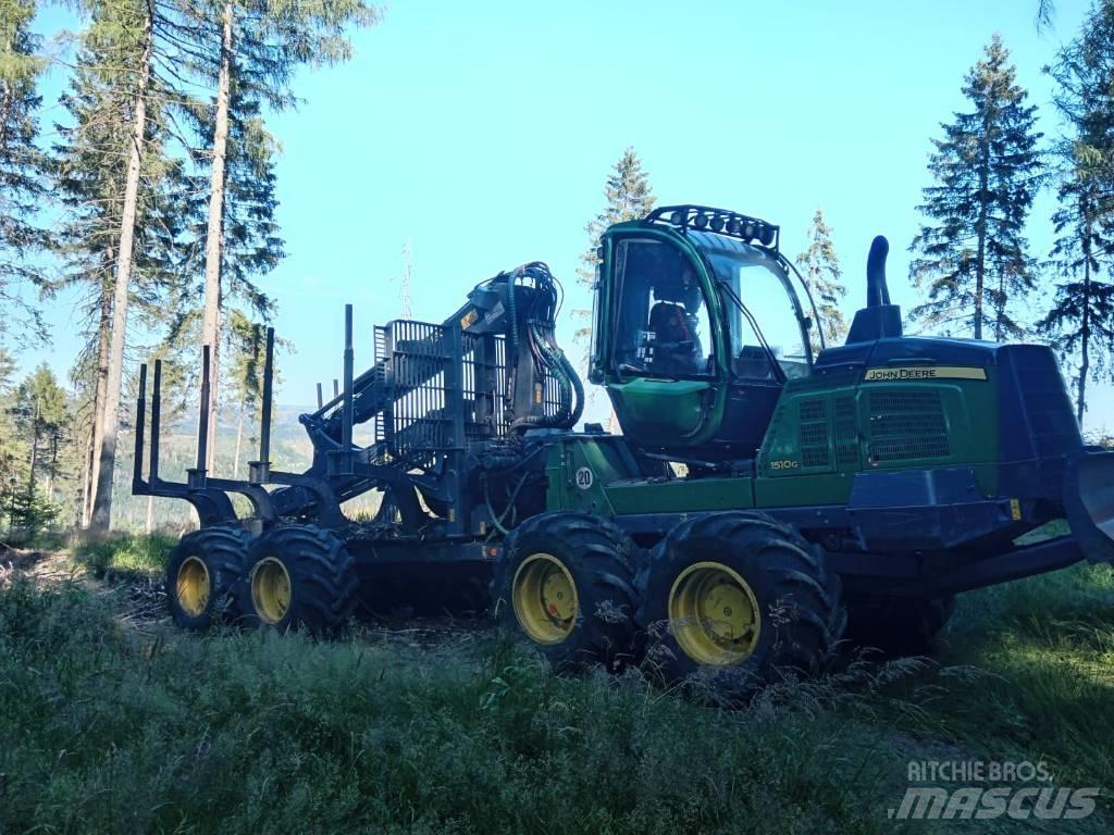 John Deere 1510 G 원목 포워더