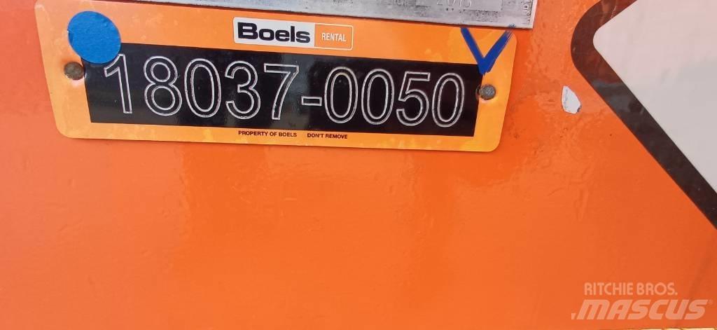 JLG M600JP 관절형 전동이동 리프트