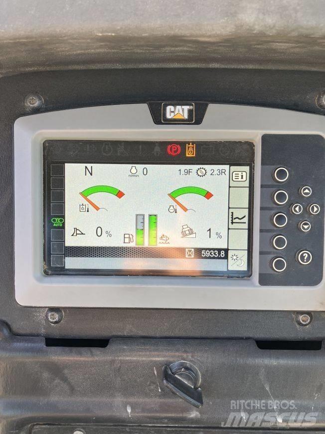 CAT D 6 K 2 XL 크롤러 도저