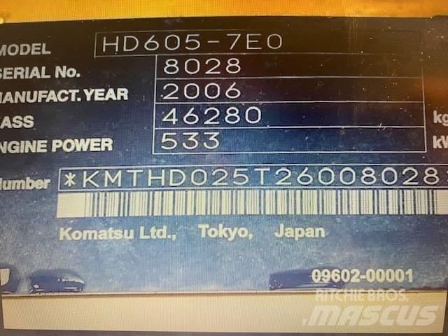 Komatsu HD 605-7 초대형 덤프 트럭