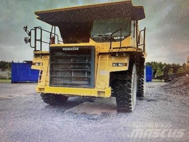 Komatsu HD 605-7 초대형 덤프 트럭