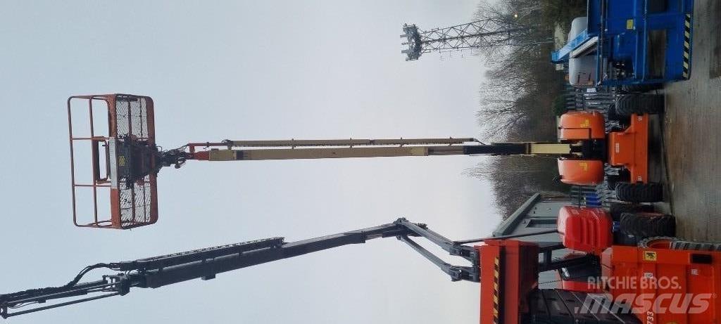 JLG 860 SJ 견인식 전동이동 리프트