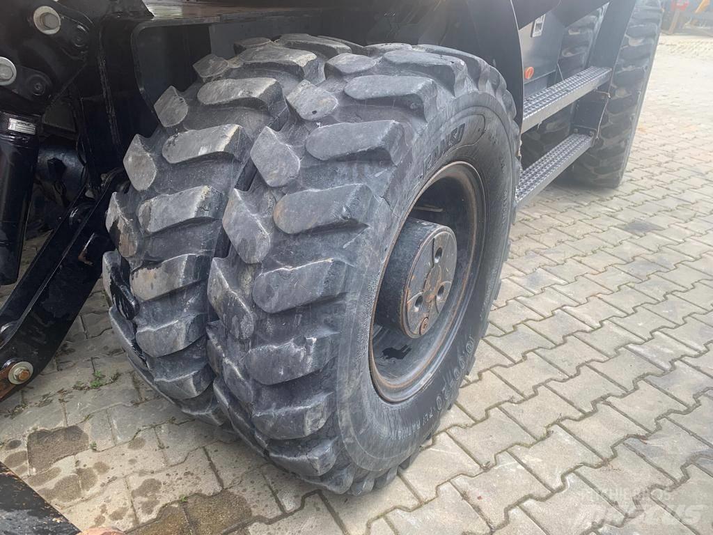 CAT M 318 F  휠 굴삭기