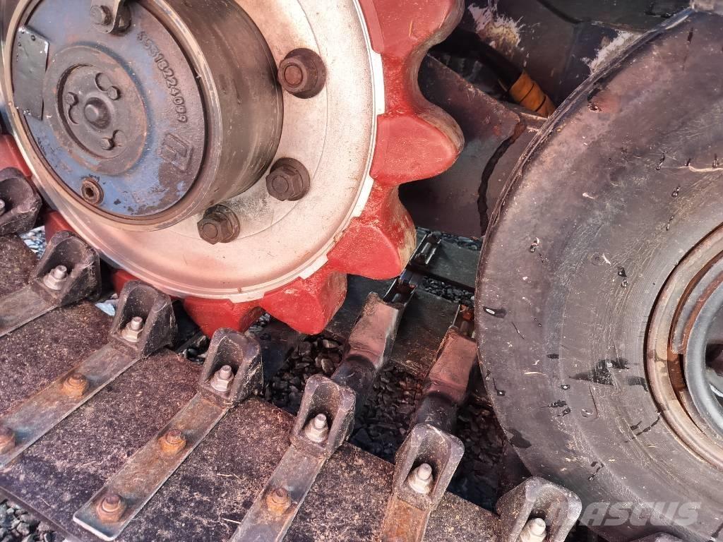 Prinoth Husky 배설차