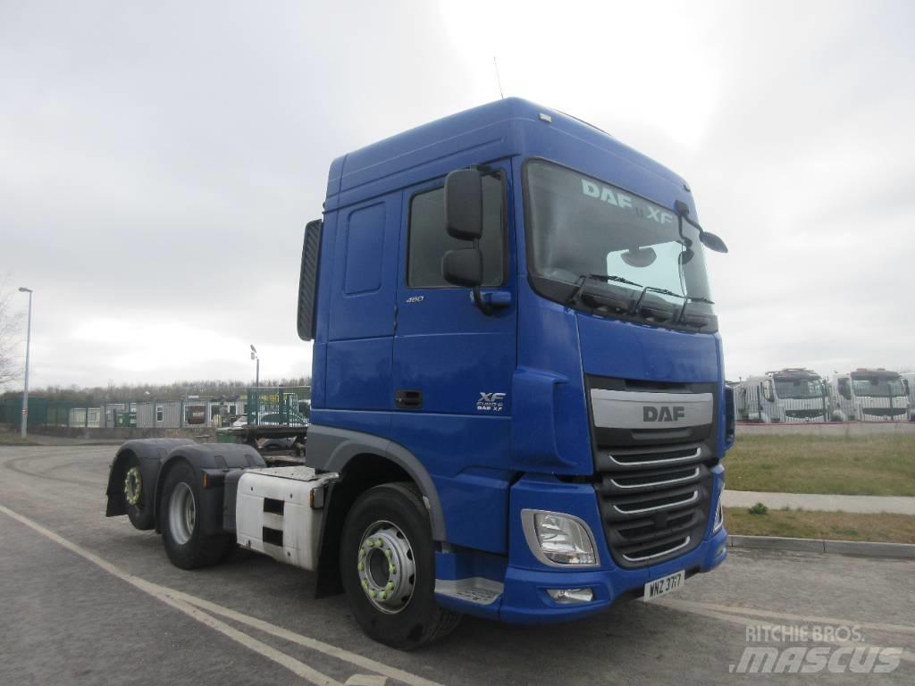 DAF XF105.460 트랙터 유닛