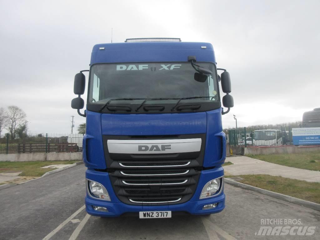 DAF XF105.460 트랙터 유닛
