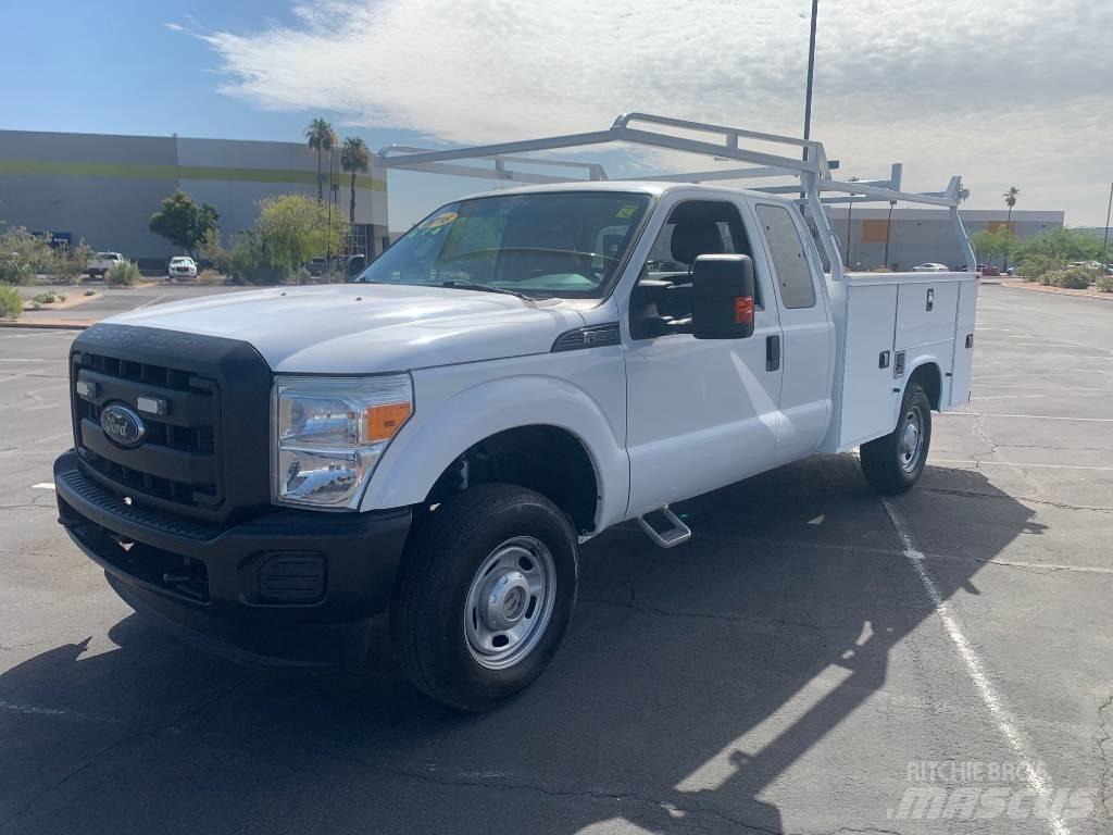 Ford F 250 XL SD 다목적 장비