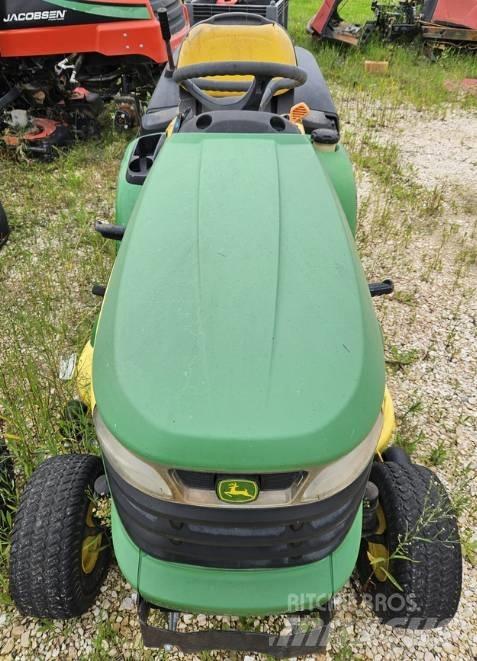 John Deere X 300 R 탑승형 잔디깎기