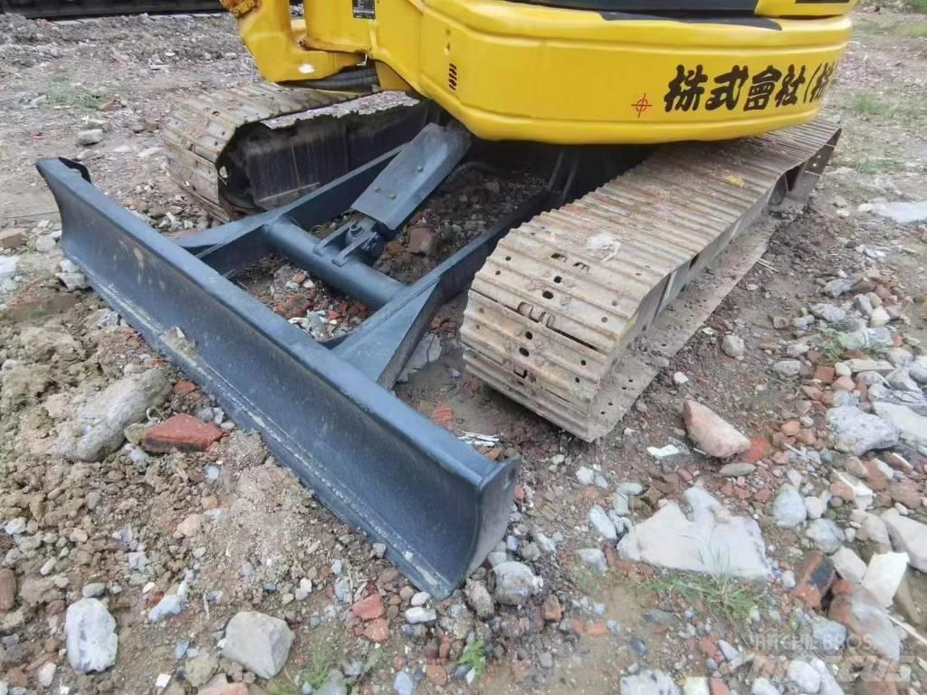 Komatsu PC40 대형 굴삭기 29톤 이상