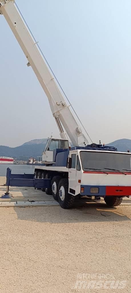 Liebherr LT 1090 A/T 크레인