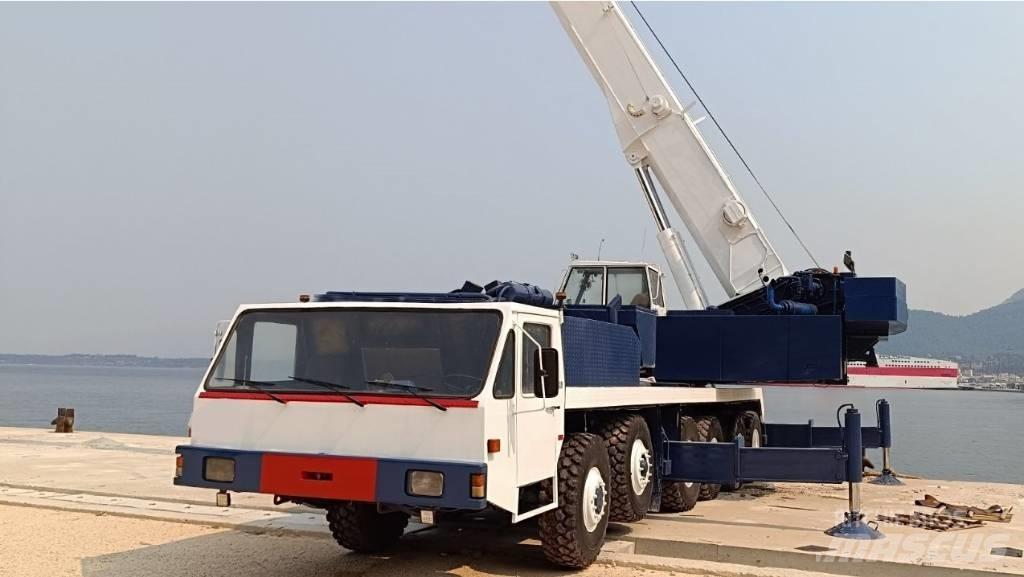 Liebherr LT 1090 A/T 크레인